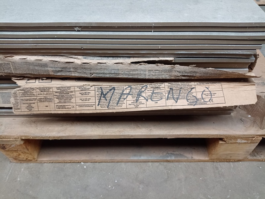 Carrelage et plinthe Marengo