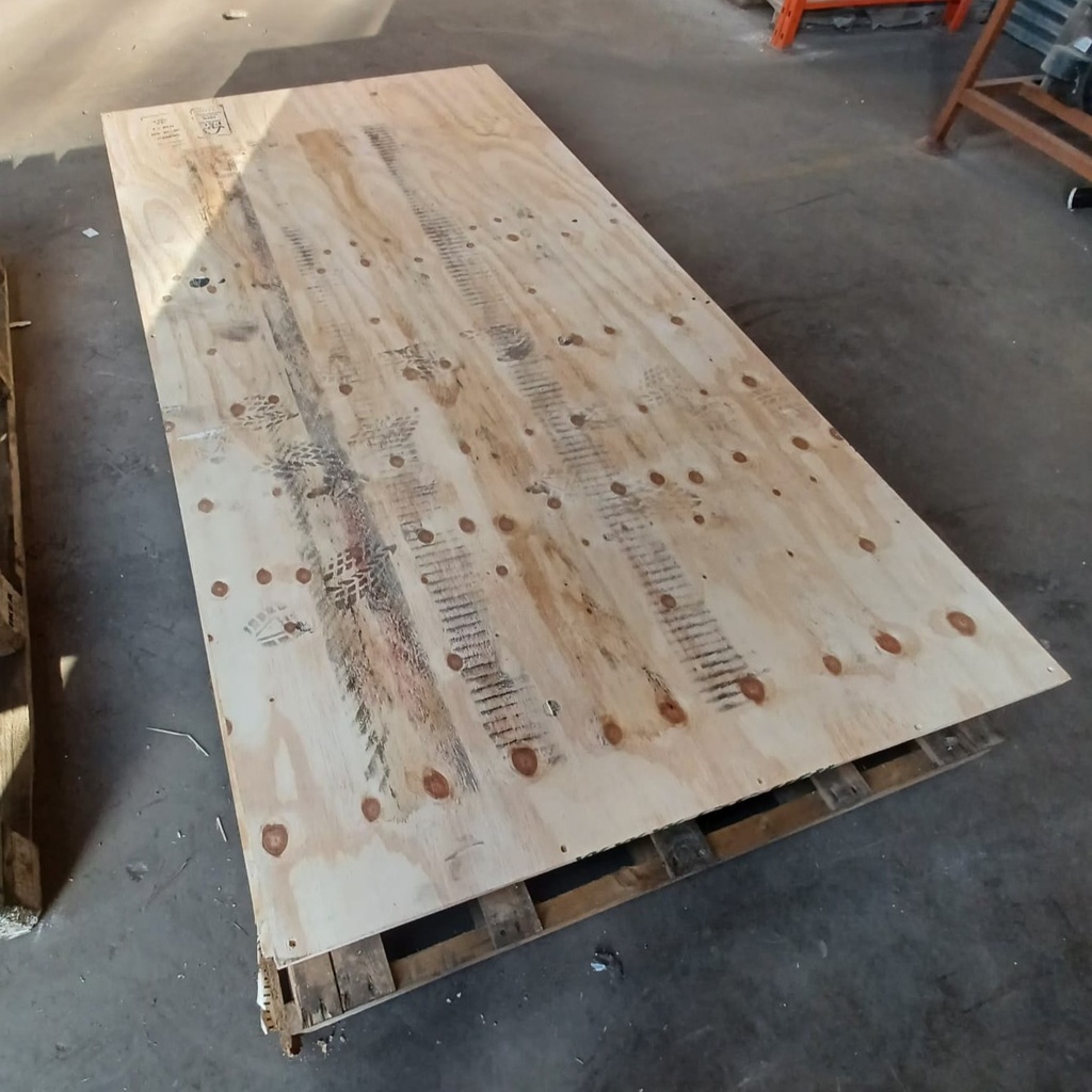 Panneau multiplex 18 mm