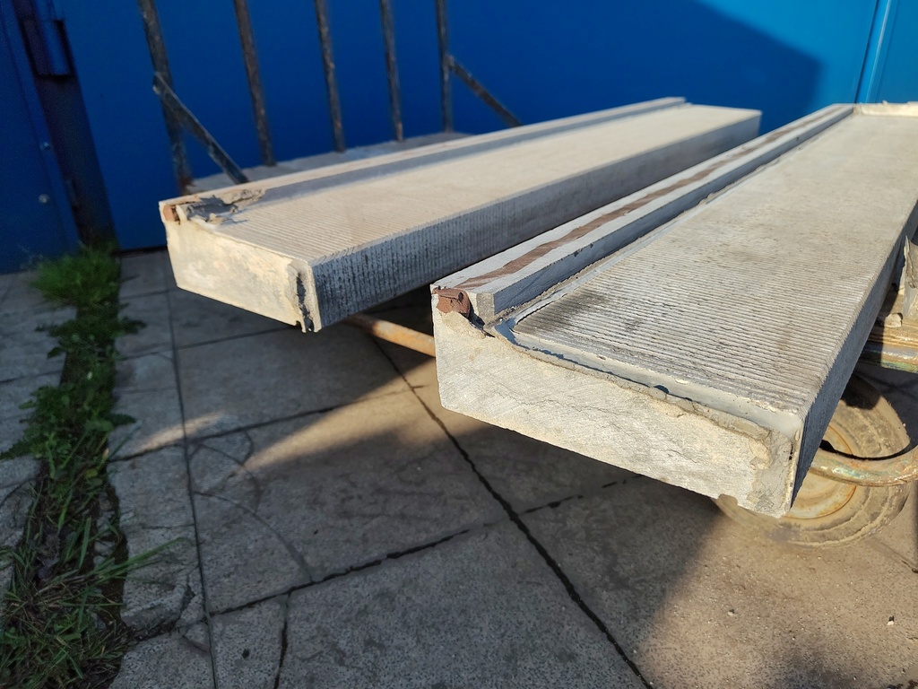 Seuil en pierre bleue au mètre