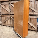 Armoire de rangement haute en bois