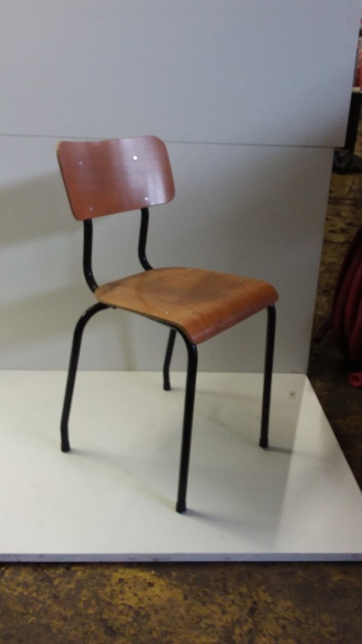 Chaise scolaire - bois & métal