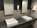 Miroir de salle de bain rétroéclairé