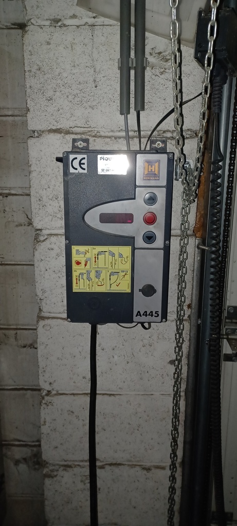 Porte de garage 5.6 m