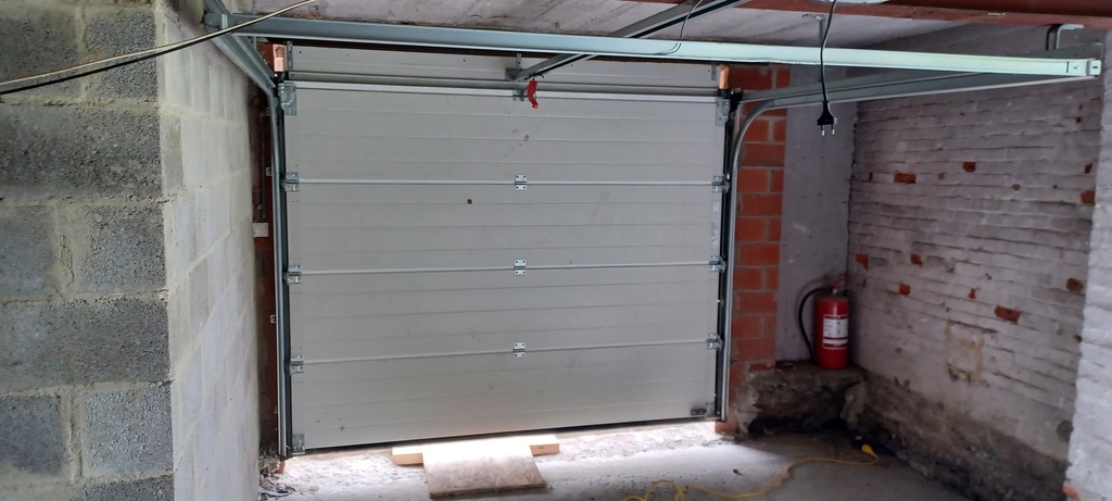 Porte de garage 2.5 m