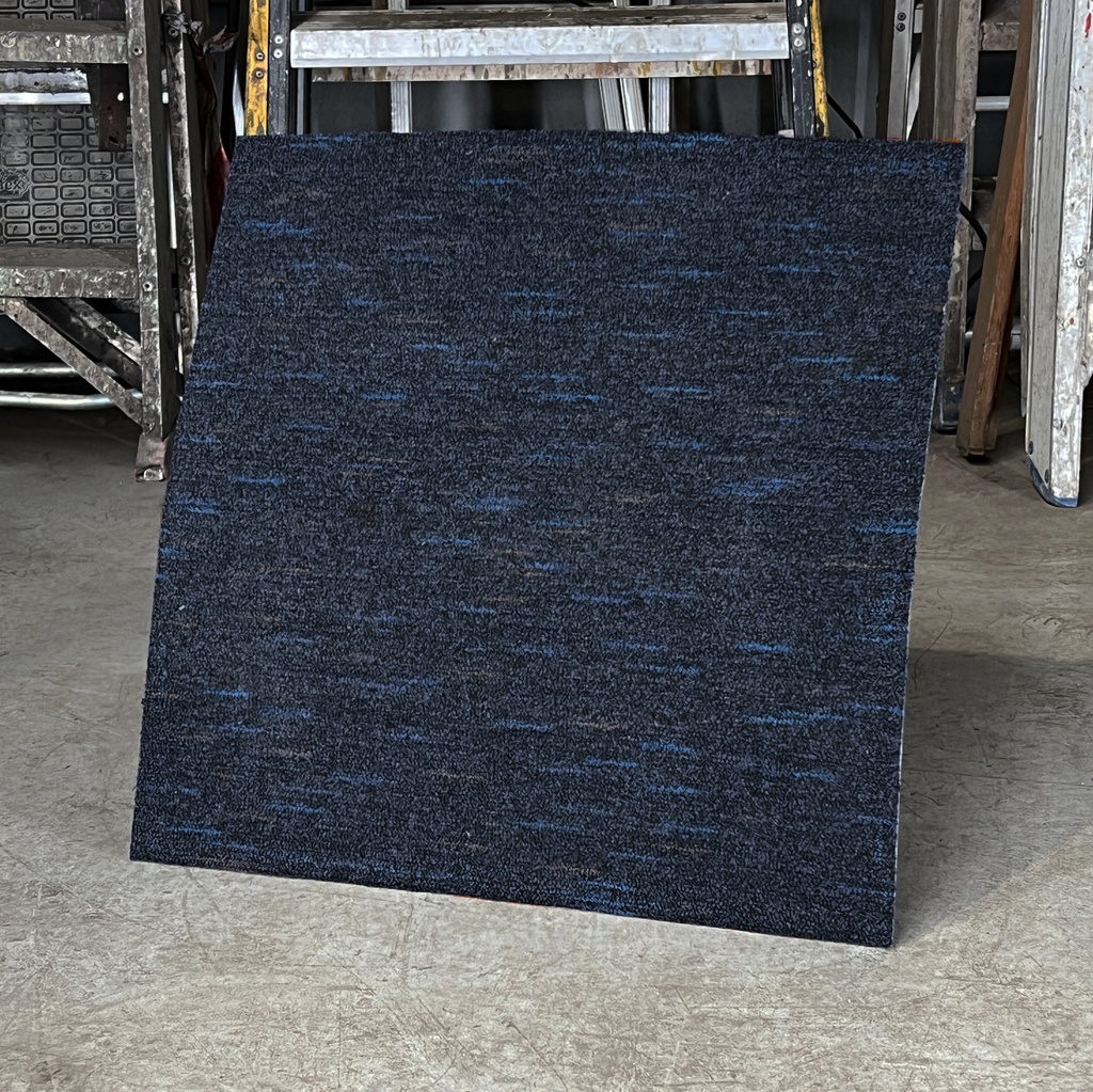 Moquette en dalle DESSO