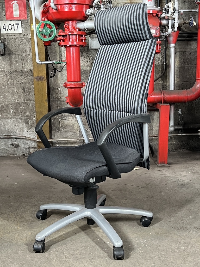 Chaise de bureau en tissu rayé
