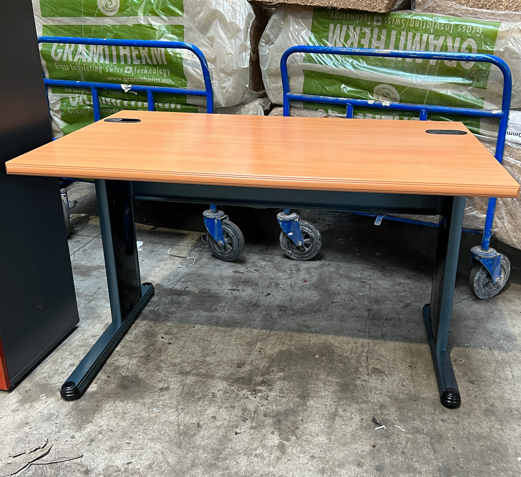 Bureau en bois x métal