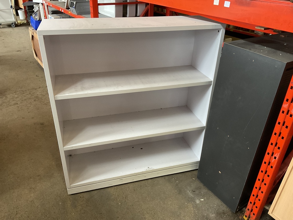 Armoire blanche