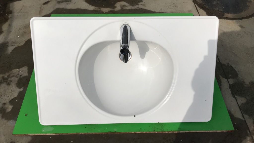 Lavabo en métal