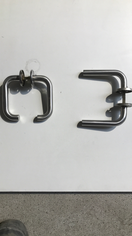 Poignée de porte inox