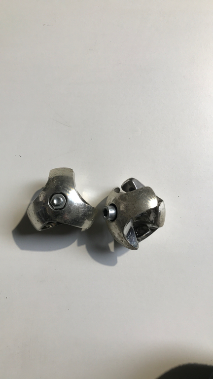 Connecteur triple pour incendie