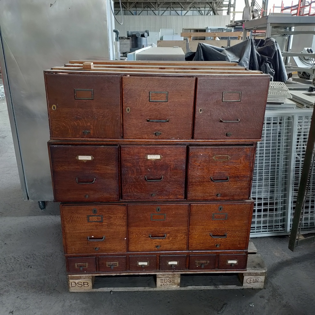 Meuble ancien