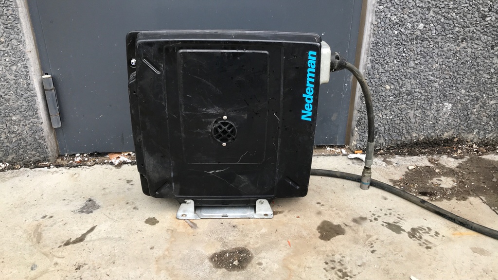 Enrouleur pour tuyau pneumatique Nederman