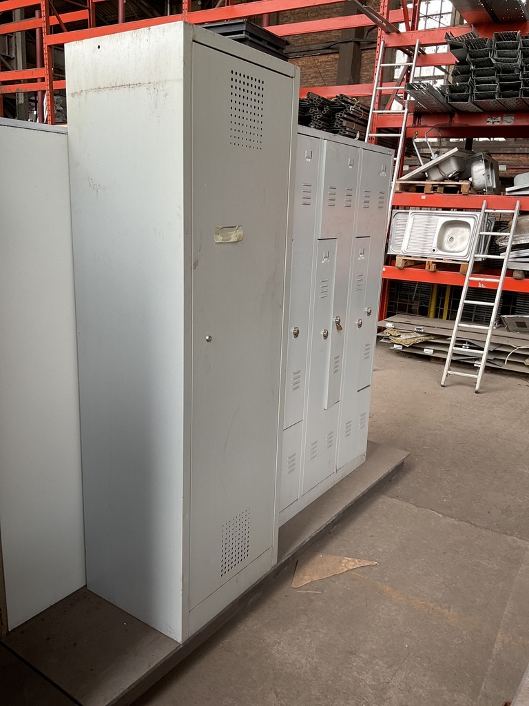 Vestiaire métallique