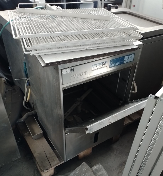 Lave-vaisselle pro MEIKO