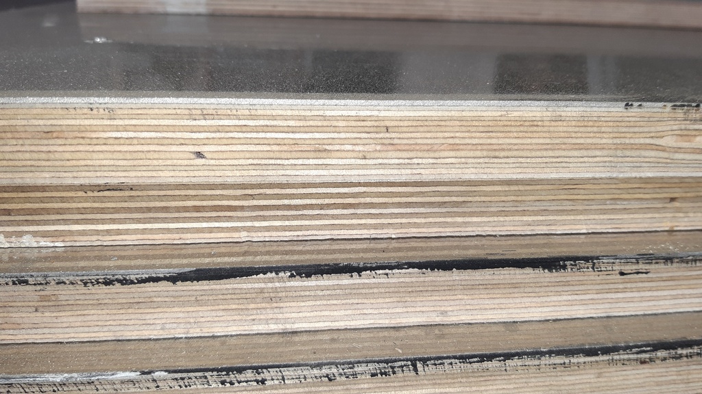 Panneaux Triplex + feuille métallique