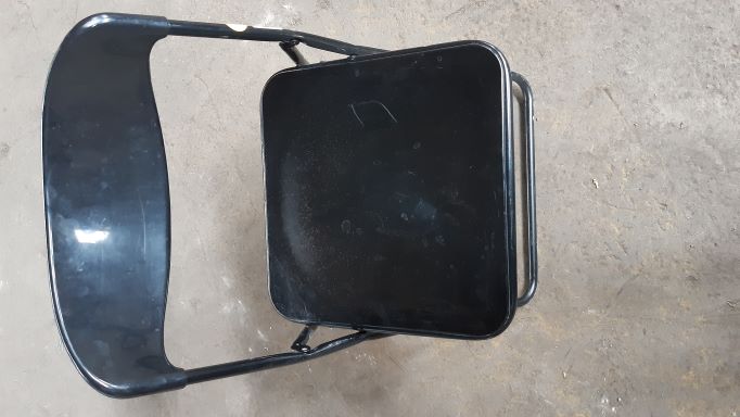 Chaise Pliante en plastic Noir