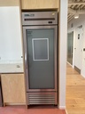 Frigo colonne porte vitrée TRUE