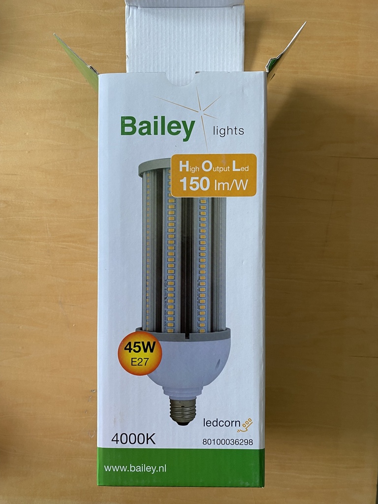 Ampoules LED 27 W - E27 - 3000K (copie)
