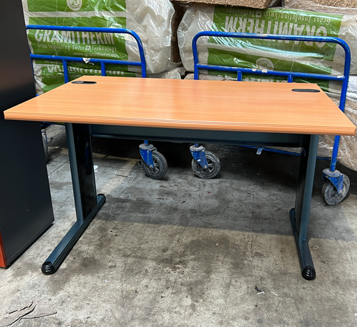 [FGTB] Bureau en bois x métal