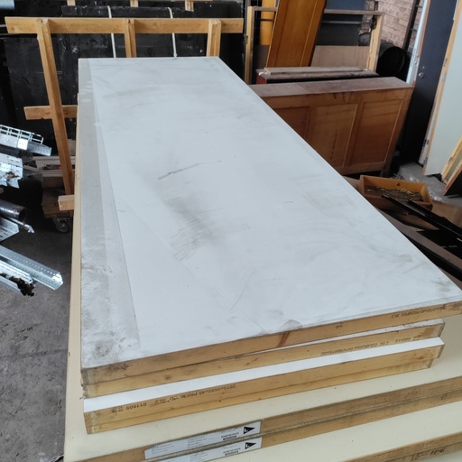 Porte Rf30 prépeintes