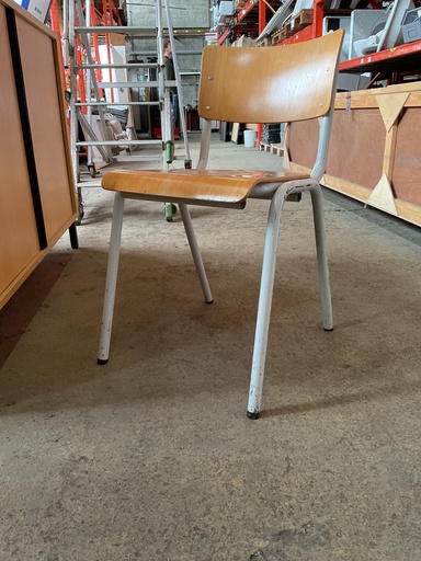 [SAMARITAINE] Chaise scolaire
