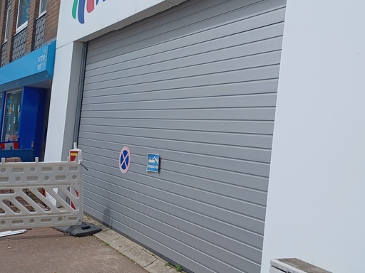 [EXTERNE] Porte de garage 5.4 m