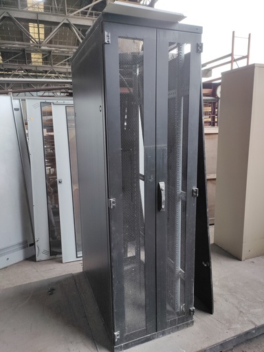 Armoire réseau