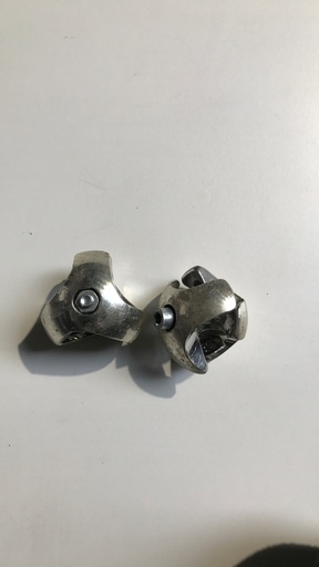 Connecteur triple pour incendie