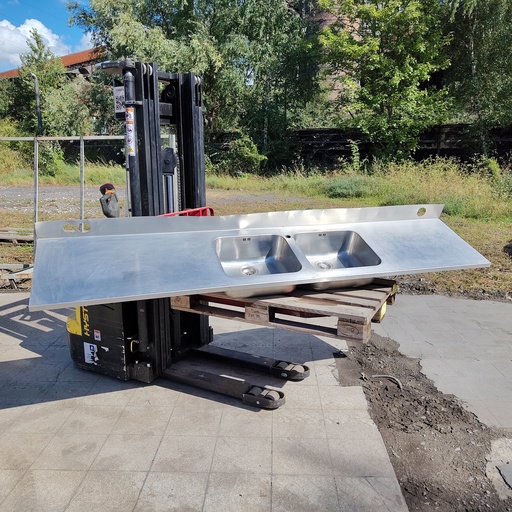 Éviter double et plan de travail inox