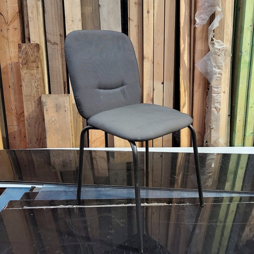 [000MOB024] Chaise de réunion