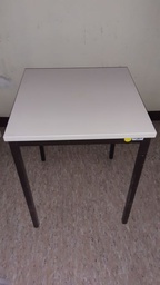 Petites tables - 60cm x 60cm
