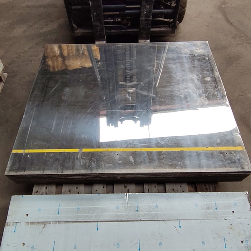 Panneaux multiplex + feuille métallique