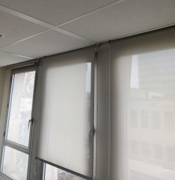 Store semi-opaque