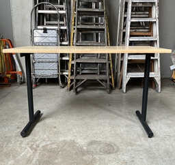 [Déversoir] Table de bureau