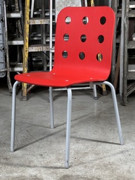 Chaise rouge